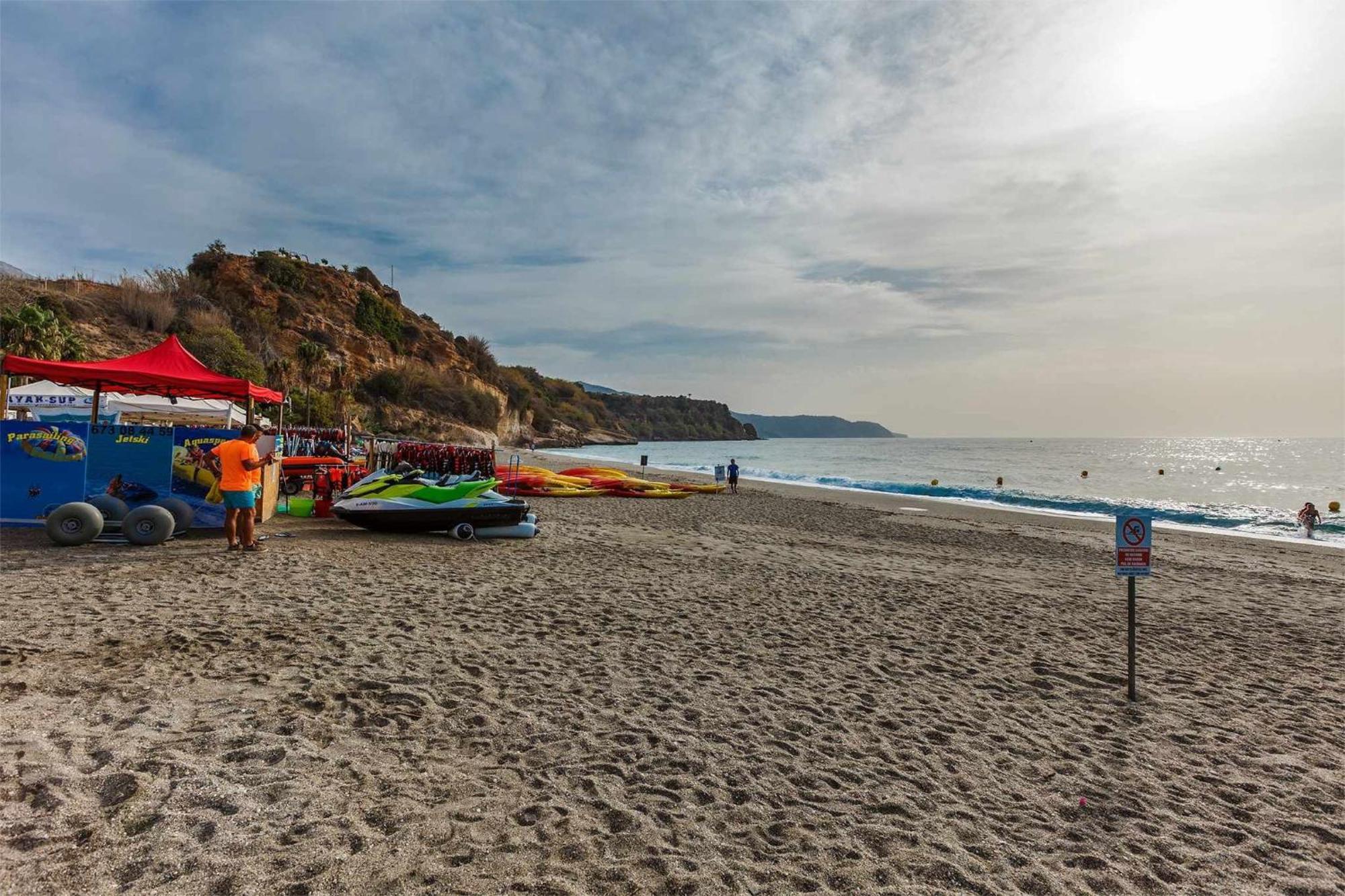 A&N Burriana Beach Nerja Esterno foto