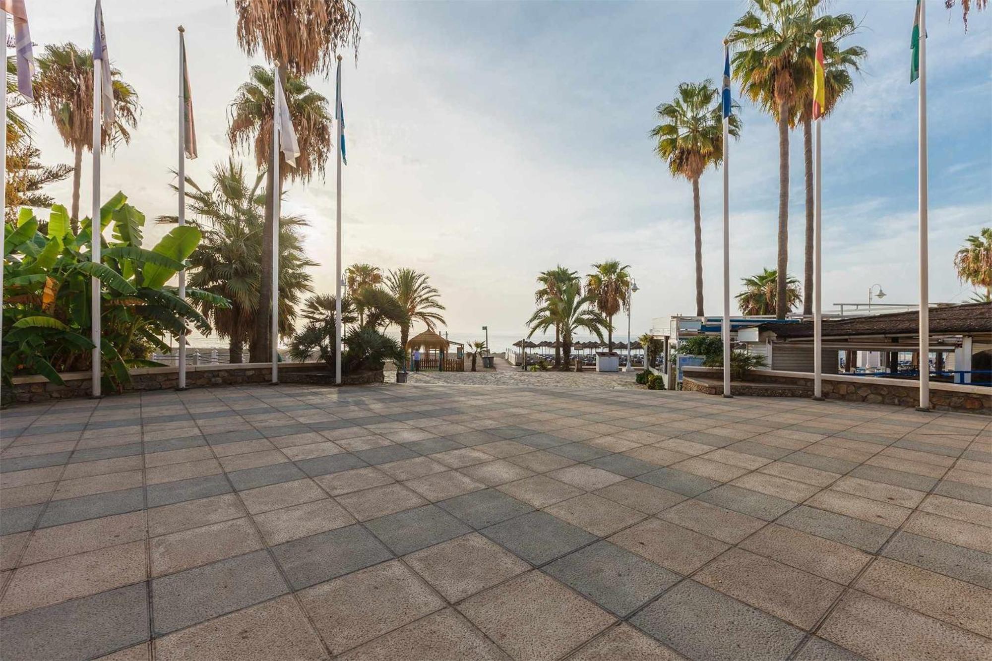 A&N Burriana Beach Nerja Esterno foto
