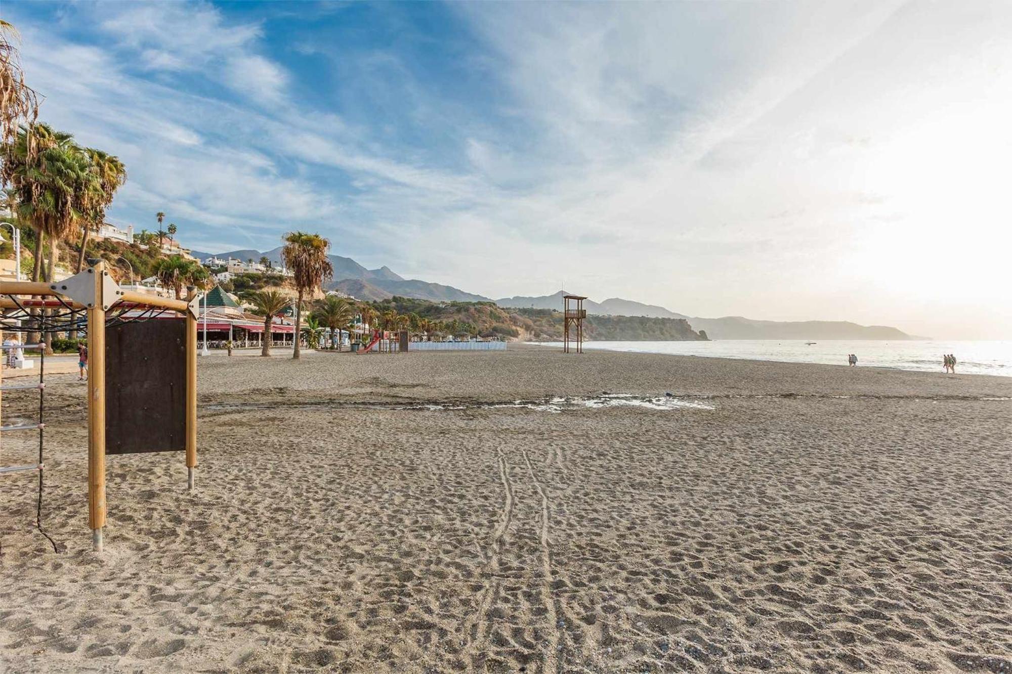 A&N Burriana Beach Nerja Esterno foto