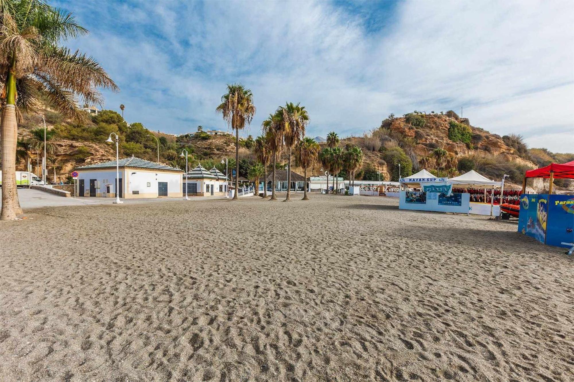 A&N Burriana Beach Nerja Esterno foto